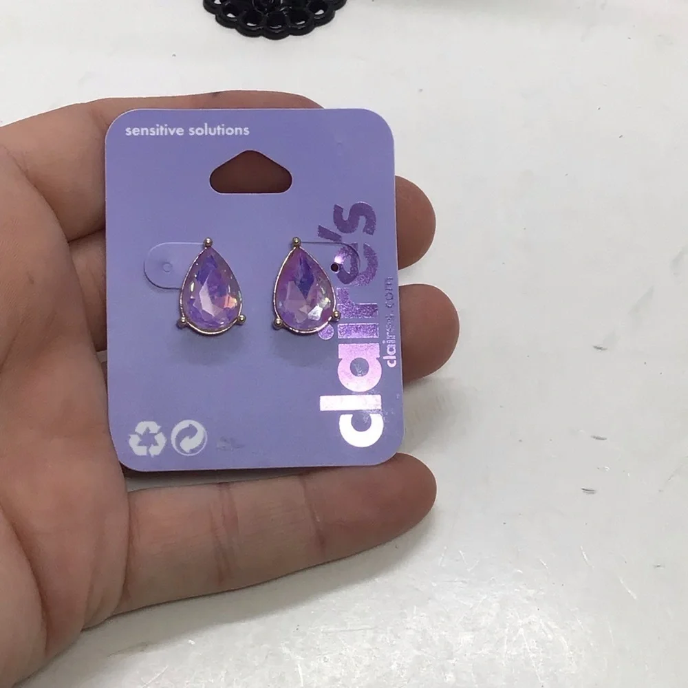 (3) Claire’s Boho Small Dangle Earrings-L20